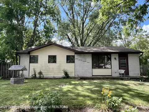 4371 Rexford Ave, Holt, MI 48842