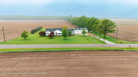 7749 Benton Rd, Charlotte, MI 48813