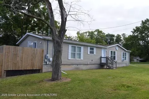 310 W Frederick Ave, Lansing, MI 48906