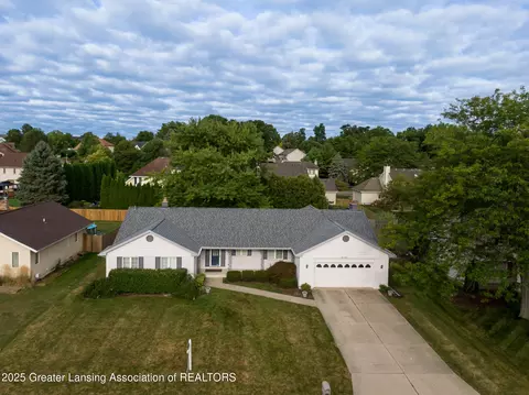 2321 Rockdale Ave, Lansing, MI 48917