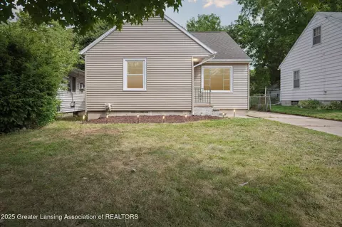 1925 Forest Ave, Lansing, MI 48910