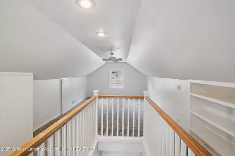 Entry Way - 1925 Forest Ave, Lansing, MI 48910 photo 6 of 7