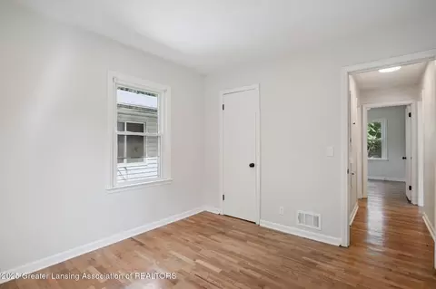 Bedroom - 1925 Forest Ave, Lansing, MI 48910 photo 4 of 5