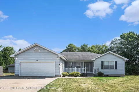 5327 Hughes Rd, Lansing, MI 48911