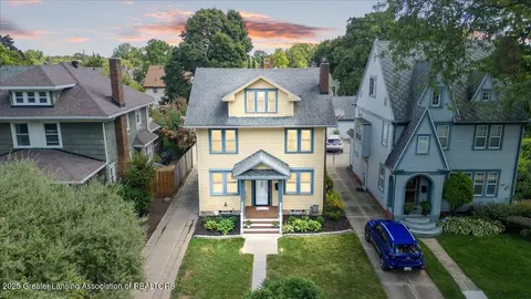 516 Bartlett St, Lansing, MI 48915 photo 41