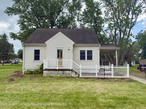201 W South St, Morrice, MI 48857