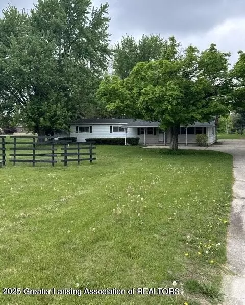 9882 W M 21, Ovid, MI 48866