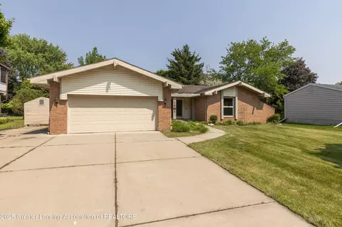 1802 Rockdale Ave, Lansing, MI 48917