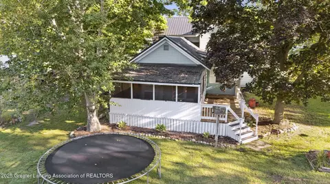 126 E Washington St, Maple Rapids, MI 48853 photo 56