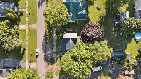 126 E Washington St, Maple Rapids, MI 48853 photo 54