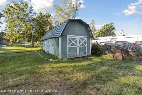 126 E Washington St, Maple Rapids, MI 48853 photo 44