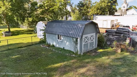 126 E Washington St, Maple Rapids, MI 48853 photo 23