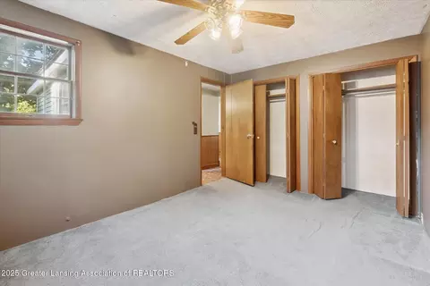 126 E Washington St, Maple Rapids, MI 48853 photo 19
