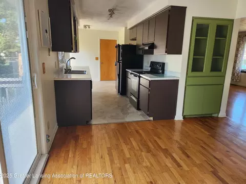Kitchen - 8623 Juniper St, Lansing, MI 48917 photo 1 of 1