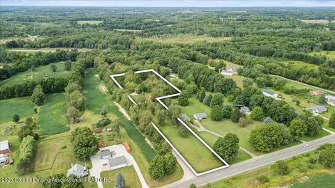 3500 Brandy Ln, Olivet, MI 49076 photo 3
