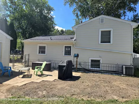 Exterior - 6923 Vernson Dr, Lansing, MI 48911 photo 3 of 5