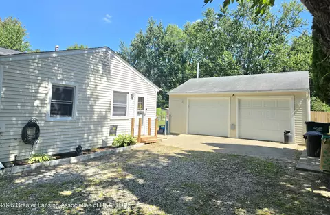 Exterior - 6923 Vernson Dr, Lansing, MI 48911 photo 2 of 5