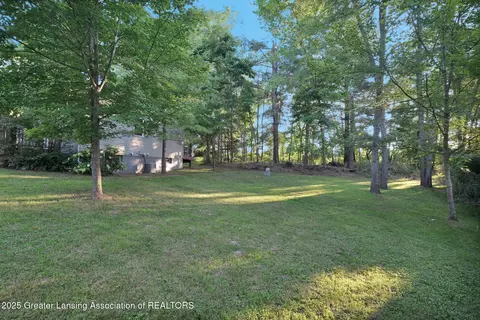 Exterior - 620 S Every Rd, Mason, MI 48854 photo 4 of 7