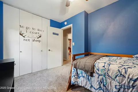 Bedroom - 18901 N B Dr, Marshall, MI 49068 photo 3 of 5
