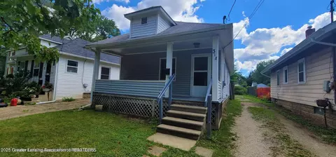 318 N Foster Ave, Lansing, MI 48912