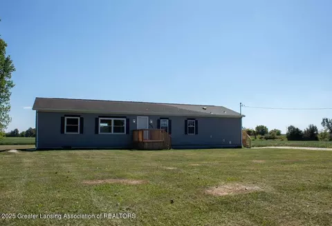 16395 Frandsche Rd, Chesaning, MI 48616