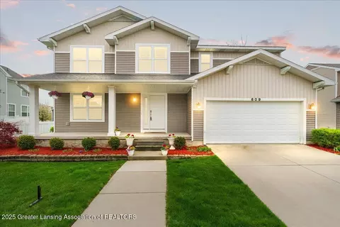 609 Avocet Dr, East Lansing, MI 48823