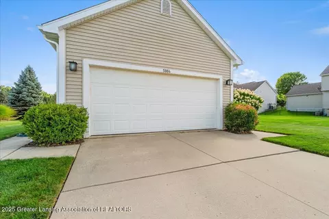 5884 Westover Dr, Bath, MI 48808 photo 6