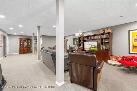 5884 Westover Dr, Bath, MI 48808 photo 29