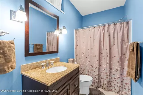 5884 Westover Dr, Bath, MI 48808 photo 24
