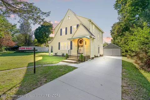 224 West St, Lansing, MI 48915