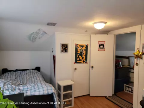 323 E Main St, Elsie, MI 48831 photo 16