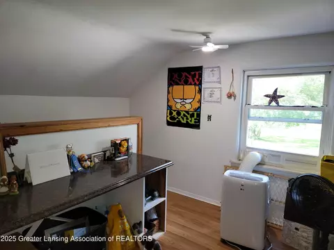 323 E Main St, Elsie, MI 48831 photo 15
