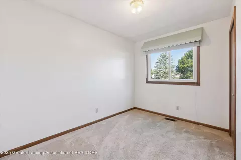 517 Jade Dr, Lansing, MI 48917 photo 22