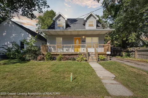 2314 Stirling Ave, Lansing, MI 48910