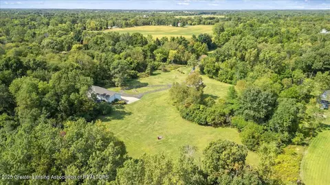 View/Area - 5236 Drumheller Rd, Bath, MI 48808 photo 6 of 8