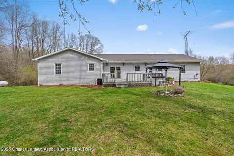 Exterior - 5236 Drumheller Rd, Bath, MI 48808 photo 7 of 7