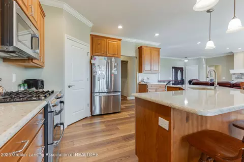 Kitchen - 11740 Kalamata Dr, Dewitt, MI 48820 photo 2 of 4