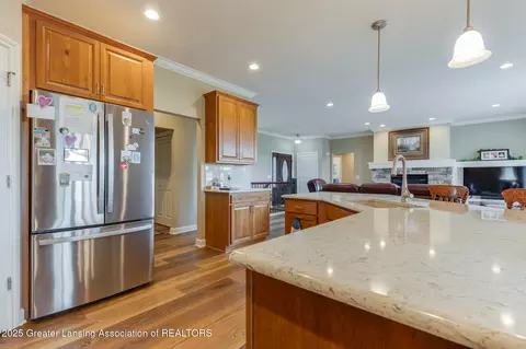 Kitchen - 11740 Kalamata Dr, Dewitt, MI 48820 photo 4 of 4