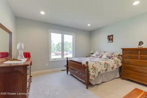 Bedroom - 11740 Kalamata Dr, Dewitt, MI 48820 photo 5 of 6