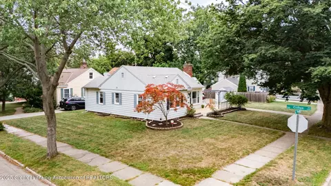 View/Area - 1401 Pershing Dr, Lansing, MI 48910 photo 2 of 7
