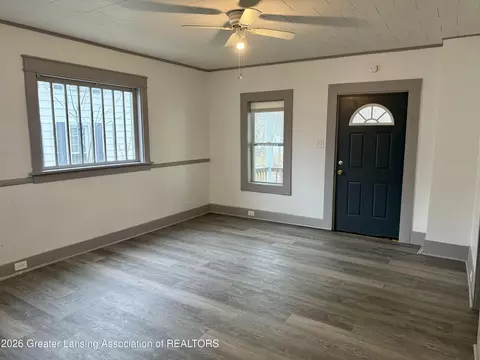522 River St, Owosso, MI 48867 photo 4