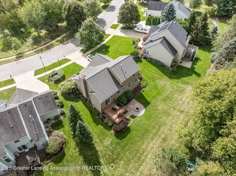 View/Area - 13132 Addington Dr, Dewitt, MI 48820 photo 11 of 12