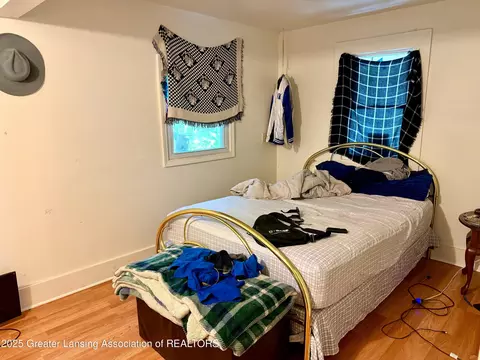 Bedroom - 528 River St, Owosso, MI 48867 photo 1 of 6