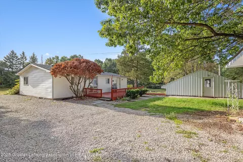 Exterior - 9991 W Stoll Rd, Haslett, MI 48840 photo 7 of 10