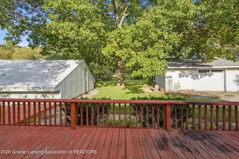 Exterior - 9991 W Stoll Rd, Haslett, MI 48840 photo 6 of 10