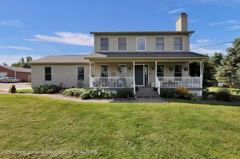 6284 Windsor Hwy, Potterville, MI 48876