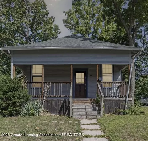 537 Sycamore, East Lansing, MI 48823