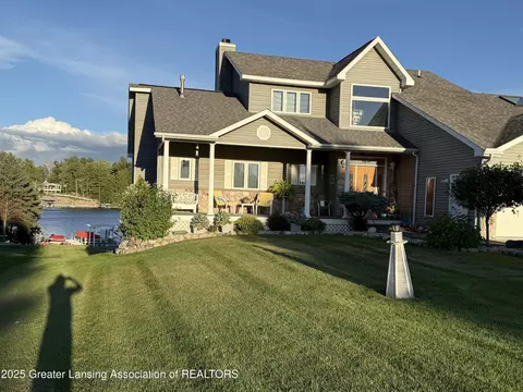 Exterior - 4448 Hamilton Way, Gladwin, MI 48624 photo 3 of 10