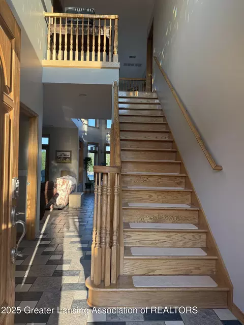 Entry Way - 4448 Hamilton Way, Gladwin, MI 48624 photo 4 of 8