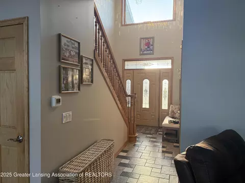 Entry Way - 4448 Hamilton Way, Gladwin, MI 48624 photo 1 of 8